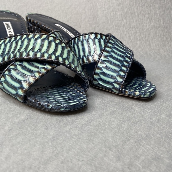 Manolo Blahnik Otawi Mule sandal with block heel - Navy/Teal - women's 36 - Picture 9 of 11